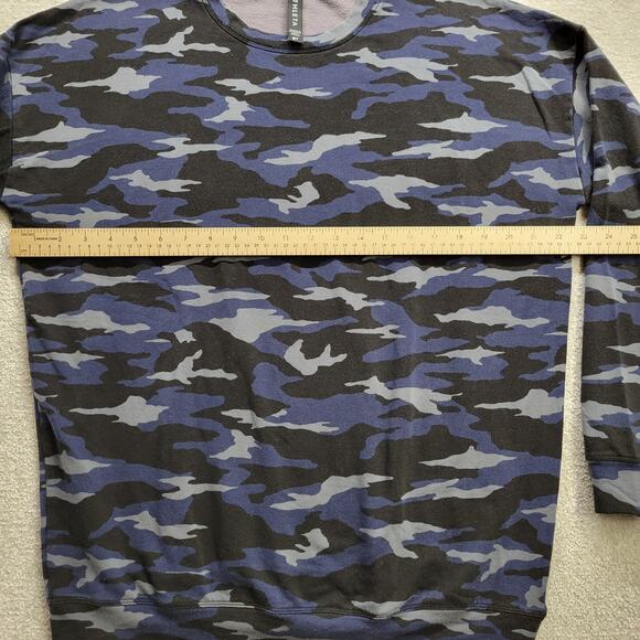 Athleta Women’s Medium Studio to Street Camo Printed Pullover Sweatshirt - Picture 6 of 7